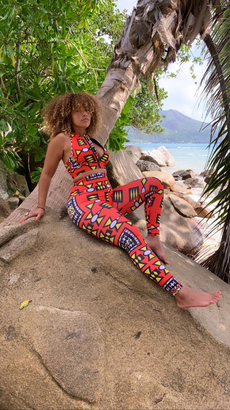 Ala Goddess Yoga Pant